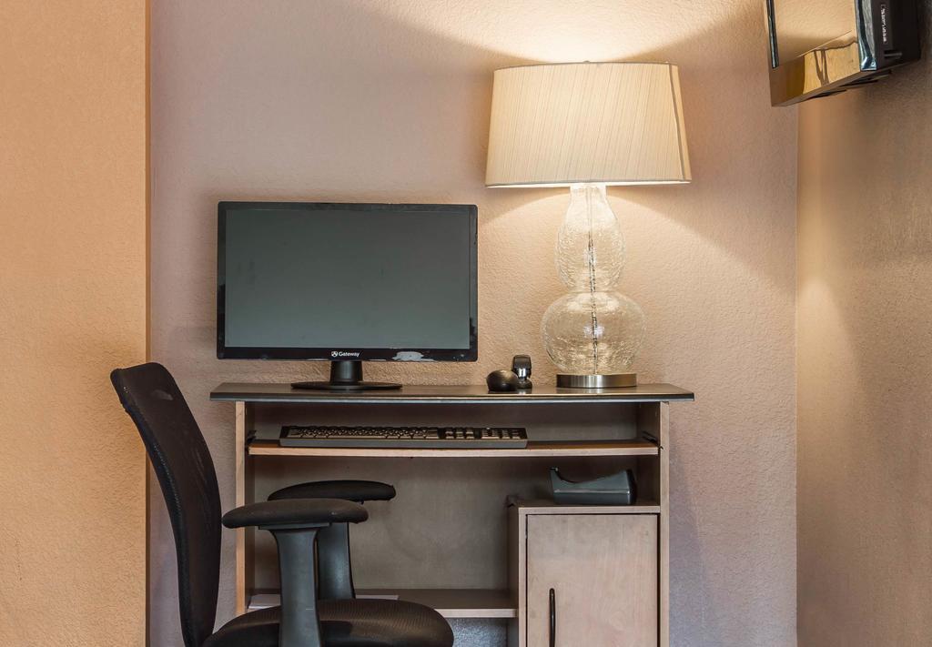 Rancho Cordova Inn Zewnętrze zdjęcie
