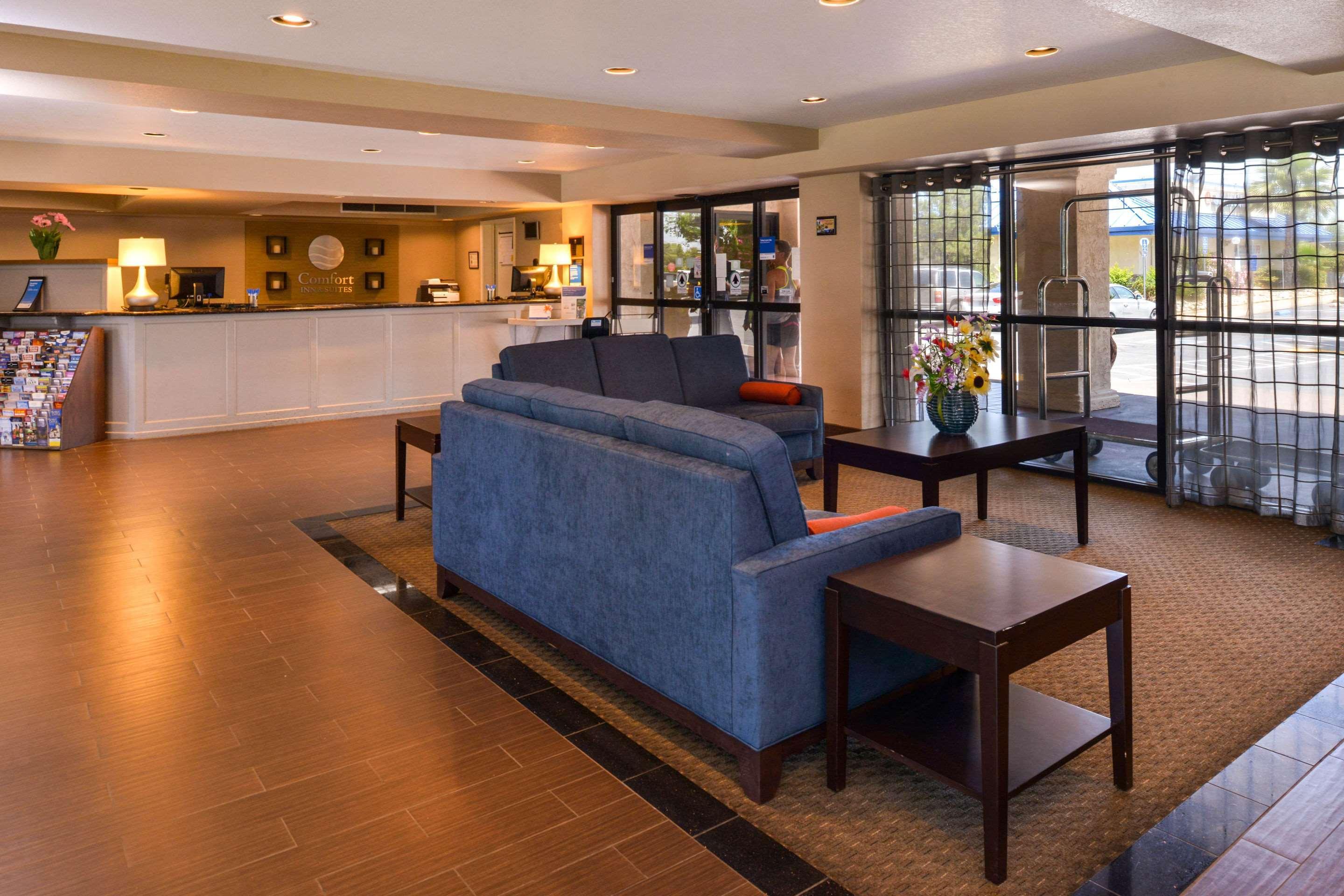 Comfort Inn & Suites Rancho Cordova-Sacramento Zewnętrze zdjęcie