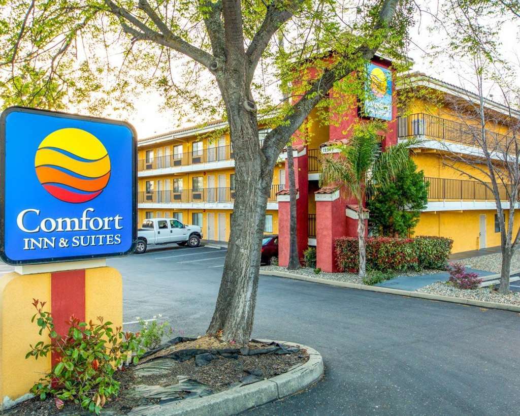 Comfort Inn & Suites Rancho Cordova-Sacramento Zewnętrze zdjęcie